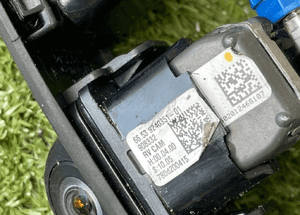 Kamera cofania klapa tylna bmw F33 F83 instalacja 4