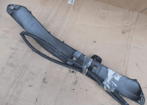 LISTWA SPRYSKIWACZ LAMPY LEWY PRZOD SPACE WAGON 2