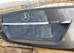 MERCEDES C KLASA W204 SEDAN KLAPA TYŁ KOMPLETNA 4