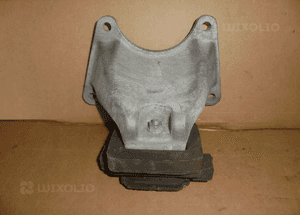 Lapa podpora skrzyni biegow bmw E60 E61 6776667 1