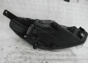 Ford fiesta MK8 idealna lampa przednia lewa 4