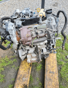 Toyota auris YARIS III silnik 1.4 1ND 6