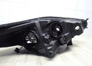 LAMPA lewa FORD FIESTA MK7 LED lift C1BB-13W030-CG 7