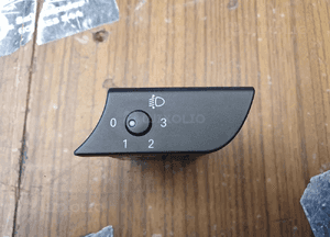 Przelacznik 8E1919094 Wlacznik Regulacji Wysokosci Swiatel Lampy Audi A4 B6 B7 Europa 1