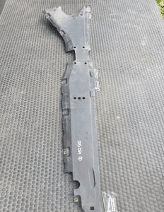 Osłona 8E0825209C 8E0825210B Plastik Podwozia Podłogi Prawa Lewa Audi A4 B6 B7 Sedan Kombi 14