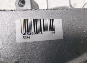 Mitsubishi fuso wspornik mocowanie alternatora 9