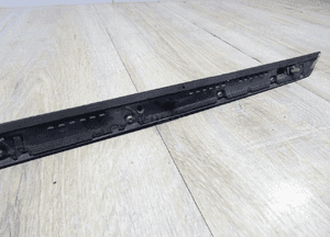 Listwa drzwi prawy tył volvo V90 cross country 31488779 8