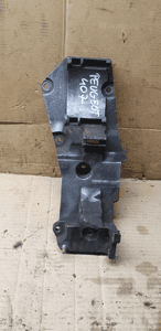 Łapa alternatora Peugeot 407 607 2.7HDI 9657818980 1
