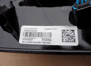 Jeep compass ii blenda klapy bagażnika 5UN62KXJAD 2
