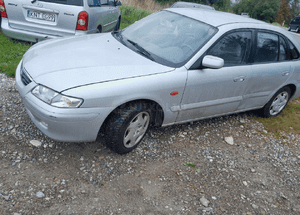 Mazda 626 GF GW 97-02 Wyciszenie wygłuszenie Maski 4