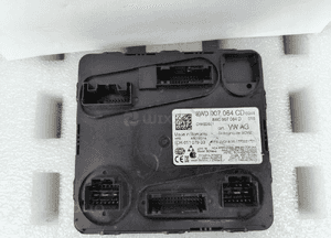 VW AG STEROWNIK MODUŁ KOMFORTU BCM 8W0907064CD 2