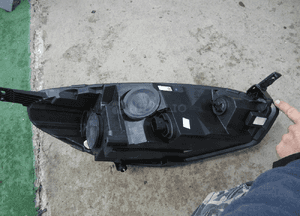 Fiesta MK8 lampa przednia lewa 3