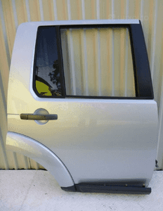 Land rover discovery 3 4 L319 drzwi tył prawe 2