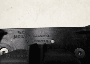 JAGUAR XK X150 CABRIO ZAMEK SCHOWEK DESKI PASAŻERA 7