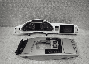 KOKPIT DESKA KONSOLA + TUNEL ŚRODKOWY MMI AUDI A6 4F1864261 / 4L0919604 / 4F0920933Q 1