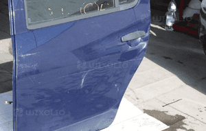 Dacia Sandero drzwi lewe tylne kolor: OV61H 1