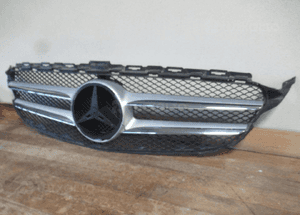 Grill grill atrapa mercedes c-klasa W205 2014- 2