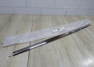 Listwa chrom drzwi lewy przód tiguan ii 5NA853331A 1