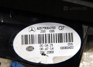 Mercedes cls W257 lampa prawa tylna tył w klape 15