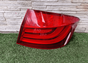 Lampa tył prawa bmw 5 F10 przed liftem