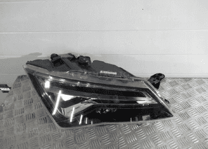 LAMPA PRZÓD PRZEDNIA PRAWA SEAT ATECA FULL LED 2016- 2