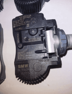 BMW SERIA 1 2 3 4 i3 i8 X1 X2 X5 X6 MINI CZUJNIK RDC CIŚNIENIA OPON TPMS 433 EU KOMPLET 4 SZTUKI NOWY ORYGINAŁ 6
