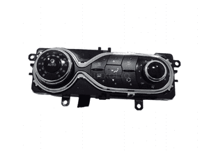 PANEL NAWIEWU KLIMATYZACJI RENAULT CLIO IV 2013-2016 EUROPA 1