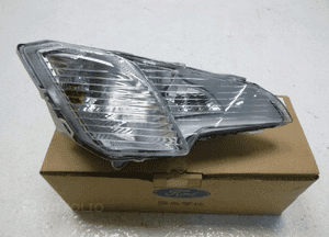 Ford ecosport halogen prawy przód GN15-13B220-MB 2