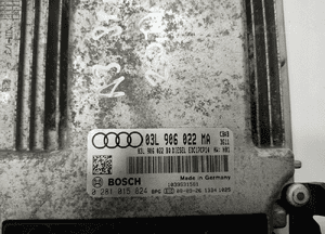 Komputer sterownik silnika audi A3 8P 2.0 tdi 0281015824 03L906022MA 08-12 4