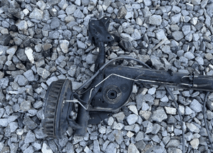 BELKA OS TYLNA ZAWIESZENIA DACIA LOGAN II 2 MCV 2