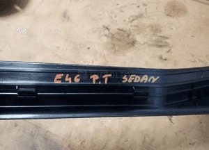 Nakładka listwa progu prawy tył BMW E46 8196132 5