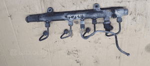 Listwa wtryskowa wtryski Renault Espace IV 1.9 DCI 7700114017 0445214024 1