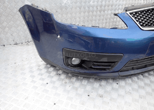 Ford focus MK2 zderzak przedni 3