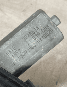 PODNOSNIK MECHANIZM SZYBY PRAWY PRZOD BMW 3 F30 4