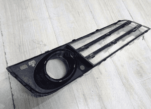 AUDI A8 D4 4H 2011-14 kratka zderzaka przód lewa 4H0807679J 4