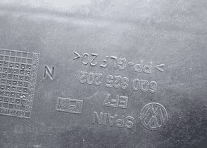 Płyta pod auto prawa seat ibiza iv 4 6J 6Q0825202N radom 3