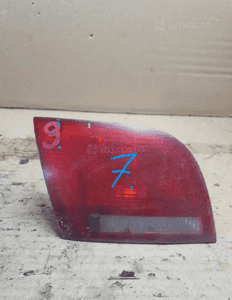 Lampa tyl w klape lewa audi A3 8P 03-08 5D 5 drzwi 1