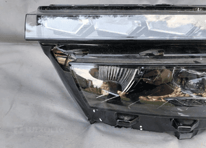 Lampa lewa lewy przód Skoda Kamiq 658941015B 3