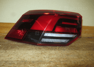 Lampa tylna tył lewa vw golf viii 8 led 5H0 2019- 5