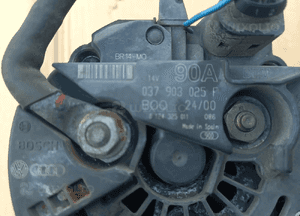 VW Polo Seat Ibiza Fabia Audi A2 1.4 16V alternator 90A 037903025 T 4