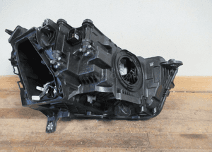 Lampa przód przednia lewa audi Q3 ii full led 83A941035C 2018 16