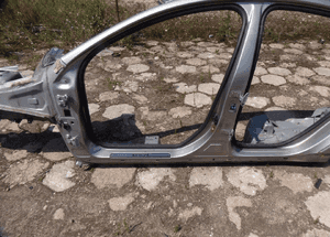 Volvo S60 ii sedan próg lewy słupek  k.l 484-16 3