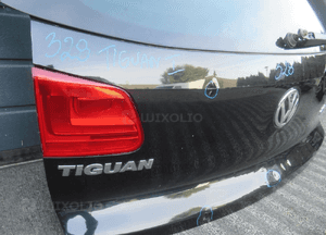 Klapa bagażnika kamera szyba vw tiguan i lift 5N0 LC9XL 2010-2016 8