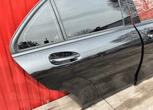 Mercedes W204 08-11 drzwi 197 prawy tył proste 5