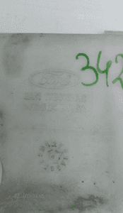 ZBIORNICZEK SPRYSKIWACZY FORD FIESTA MK7 8A61-17B613-AG 2