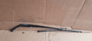 Ramie wycieraczki prawy przód wycieraczka Citroen C5 III 9682797980 1