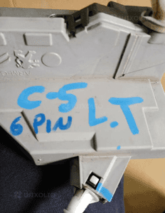 Zamek drzwi lewy tył tylny 6 PIN Citroen C5 III 6