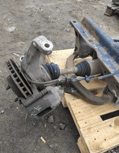 JEEP CHEROKEE LIBERTY KK 2.8CRD 7-12 ZAWIESZENIE PRZÓD RAMA ZWROTNICE DYFER 11