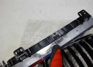Bmw 3 F30 F31 grill atrapa nerka czarna chrom 10