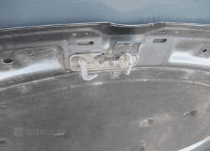 Maska pokrywa silnika vw passat B7 2010- 20